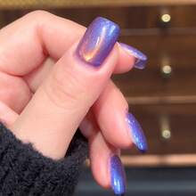 10毫升/瓶 Orion Nebula Aurora 猫眼系列凝胶指甲油，2026年新品。闪耀的金色亮片搭配精致的玻璃珠，适用于磁性猫眼美甲、紫色法式美甲、UV/LED灯美甲，也可用于脚趾甲，专业美甲沙龙使用。 - 彩色 - 查看 4