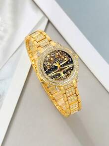 6件套奢华全钻女士黄金腕表套装，包含一款女士石英腕表、一条方形钻石手链、一条方形钻石项链、一枚全钻黄金戒指和一副方形钻石耳环。采用全金和钻石打造，风格奢华精致，尽显魅力。