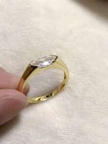 1枚优雅立方氧化锆戒指，女士情人节礼物，适合婚礼、订婚、周年纪念、派对和其他场合 - 金黃色 - 查看 4