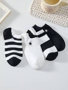 4 Pairs Women's White & Black Striped Minimalist Ankle Socks, Casual Short Socks, Suitable For All Seasons - Black and White - View 4
