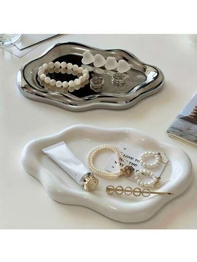 1pc Elegant & Chic Cloud-Shaped Plastic Tray Single-Layer Luxury Jewelry & Perfume Display Stand Stylish Key Storage Organizer For Home/Living Room/Office Ideal Gift For New Year/Valentine's Day/Mother's Day/Graduation Season , Makeup Room Decor,Makeup Bag,Travel Essential