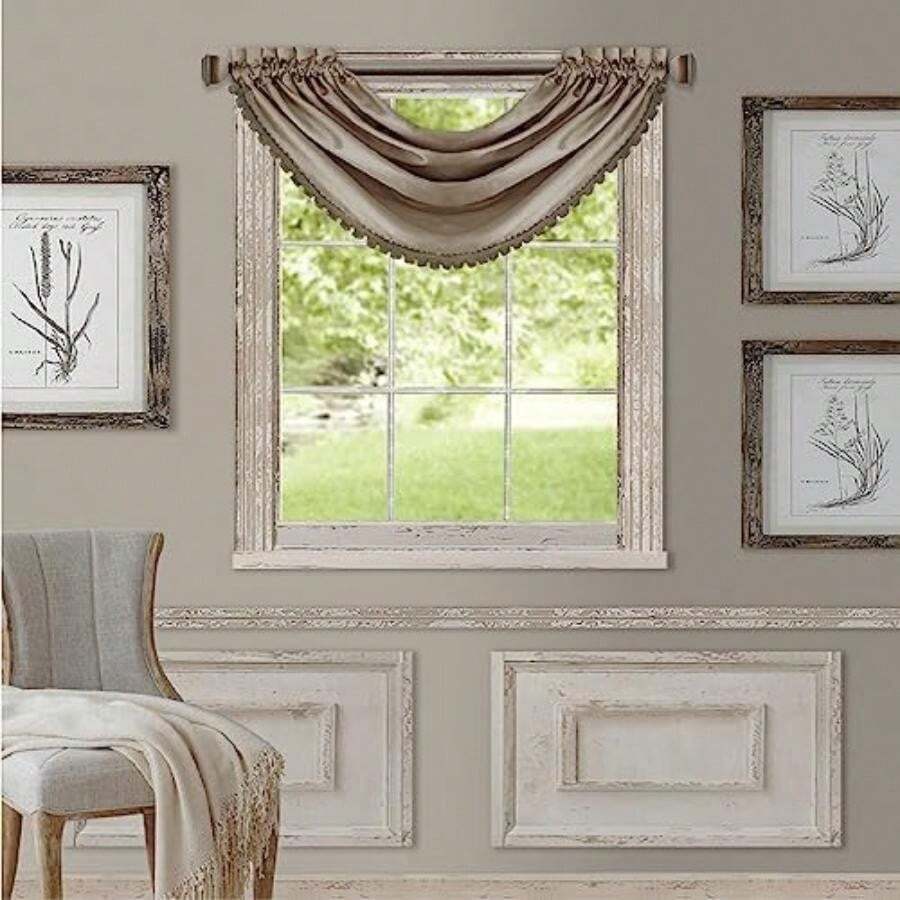 Curtains - Multicolor - View 1