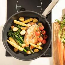 24 Cm Stainless Steel Non Stick Frying Pan Suitable For All Cooking Hobs Including Gas And Induction - Silver - View 3