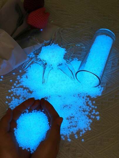 4000pcs/2000pcs/1000pcs Night Glow Gravel, Bagged Luminescent Sand, Dark Night Glow, Wish Star Bottles, Fish Tank Gravel, Decorative Gravel, Fluorescent Landscapes, Garden Aquarium Sets, Luminescent Small Particle Gravel Paving Stones, Suitable For Indoor Potted Plants, Succulents, Cacti, Flower Pots, Vases, Outdoor Gardening, Landscape Beautification, Aquarium Glass Handicraft DIY, Spring Garden Decoration, Gifts