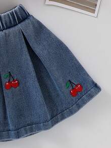 2pcs Baby Girl Set: Cherry Print Short Sleeve T-Shirt Top And Cherry Embroidered Pleated Denim Mini Skirt - White - View 7
