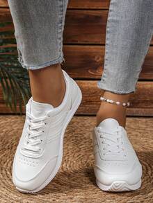 Giày thể thao nữ thường ngày, kiểu dáng mới Xuân/Thu 2025, thiết kế phối màu, đế bằng, đi làm hàng ngày, thoải mái và đa năng, giày trắng đơn giản, giày học sinh, giày cổ thấp thời trang, giày thể thao retro, giày thể thao nữ mùa hè thường ngày đế bằng chống trượt phối màu nhiều màu sắc, Xuân/Thu. - trắng - Xem 3