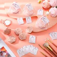 情人节礼物、成人派对礼物、玫瑰图案便携化妆镜、成人礼品卡、附赠欧根纱袋的感谢礼品、甜美15岁女王生日派对礼物 - 彩色 - 查看 4