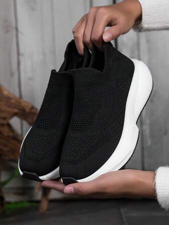 Zapatillas de running transpirables de malla para hombres, zapatillas deportivas de moda para fitness