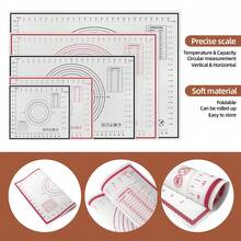 1片EVA揉面垫，内置刻度环，可直接接触食材，清晰显示面团大小和厚度。材质柔韧，可折叠收纳，表面光滑易清洁。适用于制作中式包子、饺子或西式烘焙甜点，助您轻松实现创意烹饪，并有条不紊地进行准备工作。 - - - 查看 5