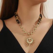 1PC Vintage Elegant Leopard Print Scarf Necklace Light Luxury High-End Heart Necklace Niche Patchwork Scarf Necklace Suitable For Daily Dating Commuting Outfits - 58-3308 Trái Tim Hổ Phách - Xem 1
