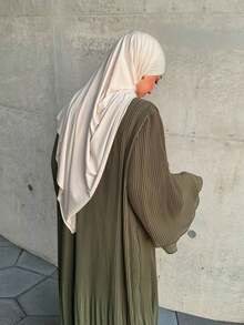 Chiffon Pleated Women's Robe, Suitable For Daily Wear, Spring, Summer, Autumn