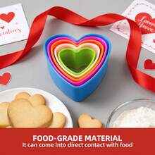 5pcs Plastic Cookie Cutters - Heart Shaped Baking Tools, DIY Dough Press Molds Suitable For Cookies, Cakes, Pastries - No Charging, Household Baking Tools. Valentine's Day Gift - - - View 2