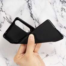 1 Black Phone Case, Compatible With Sony Xperia 10 IV/ Xperia 10 II/ Xperia 1/ Xperia 1 IV Phone Cases. The Cover Is Made Of Soft And Comfortable Material, Providing Anti-Slip, Anti-Sweat, And Anti-Fingerprint Protection. - Black - View 4