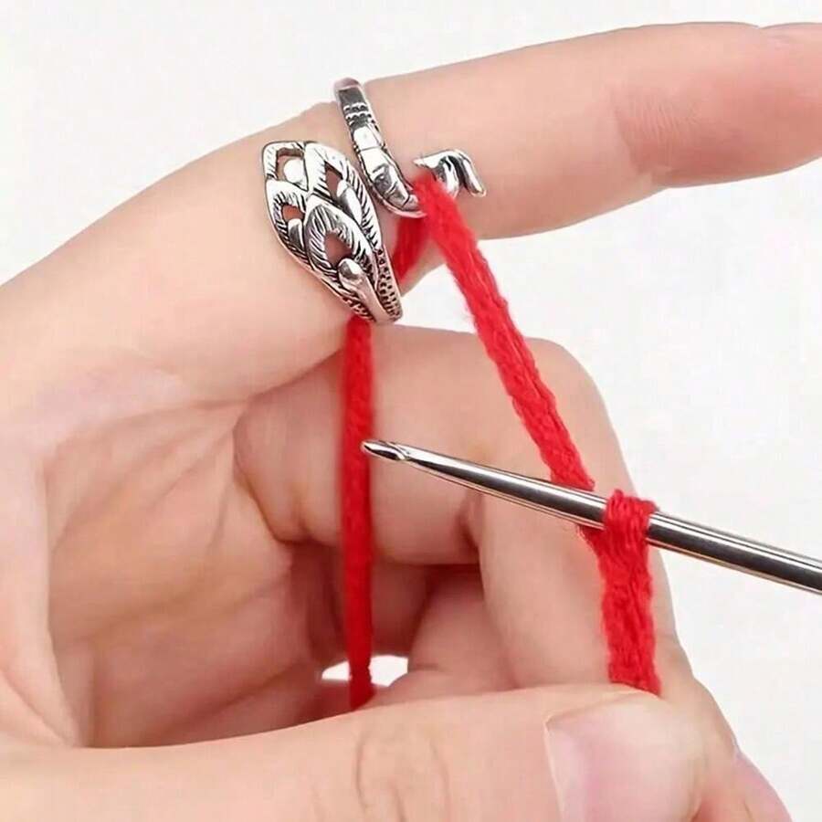 1pc Adjustable Knitting Loop Crochet Ring, Open Ring Yarn Guide Ergonomic Crochet Hook Accessory Knit Dentalium Shell, Knitting Accessory, Knitting Genius - 彩色 - 查看 1