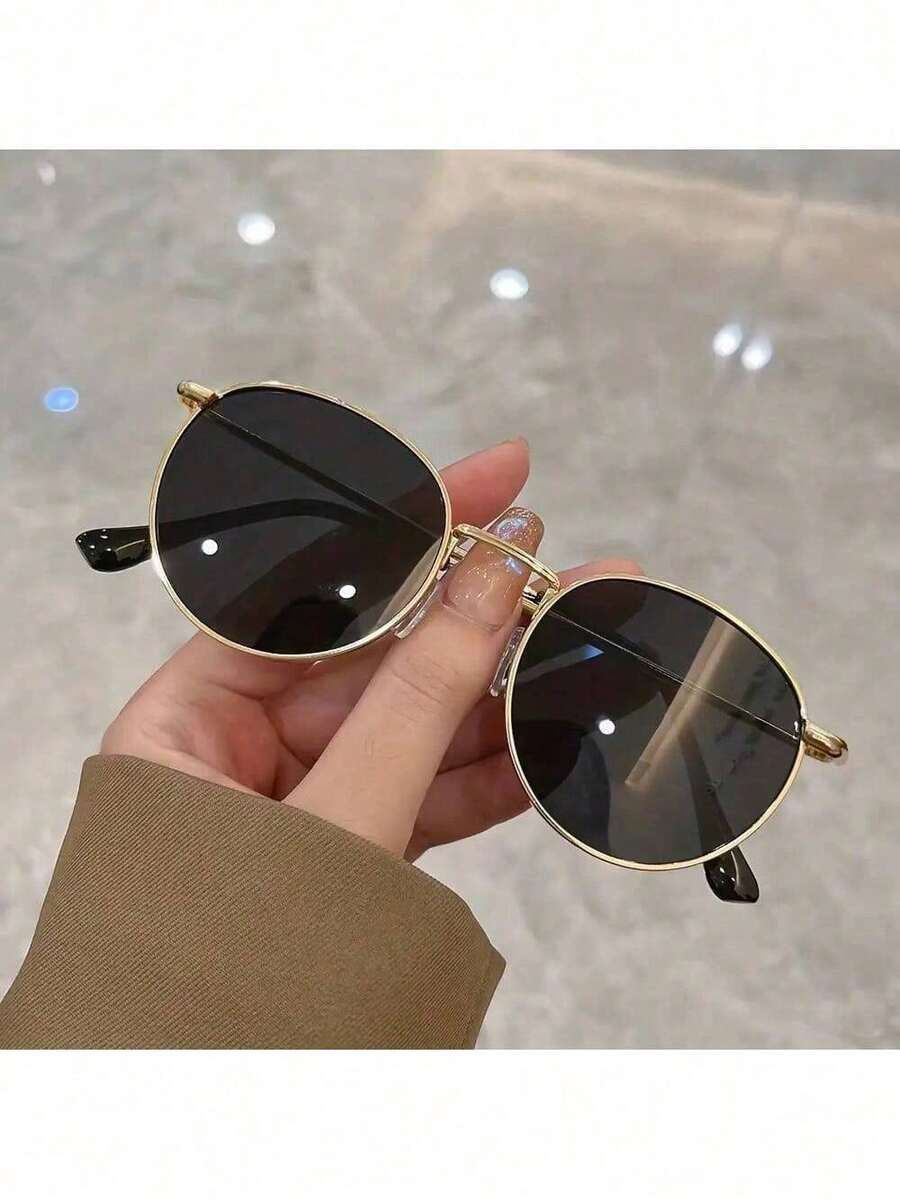 Vintage Round Metal Fashion Glasses Women And Men - Fashionable Summer Decorative Glasses With Black Frame, Gold Trim, And Lenses, Suitable Casual Or Formal Occasions, Vintage Glasses 8GXH - 金灰色 - 查看 1