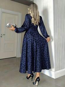 Plus Size Women's Blue Leopard Print Fitted Stretchy Fabric Elegant V-Neck Long Sleeve Dress Vacation Spring - Blue - View 5