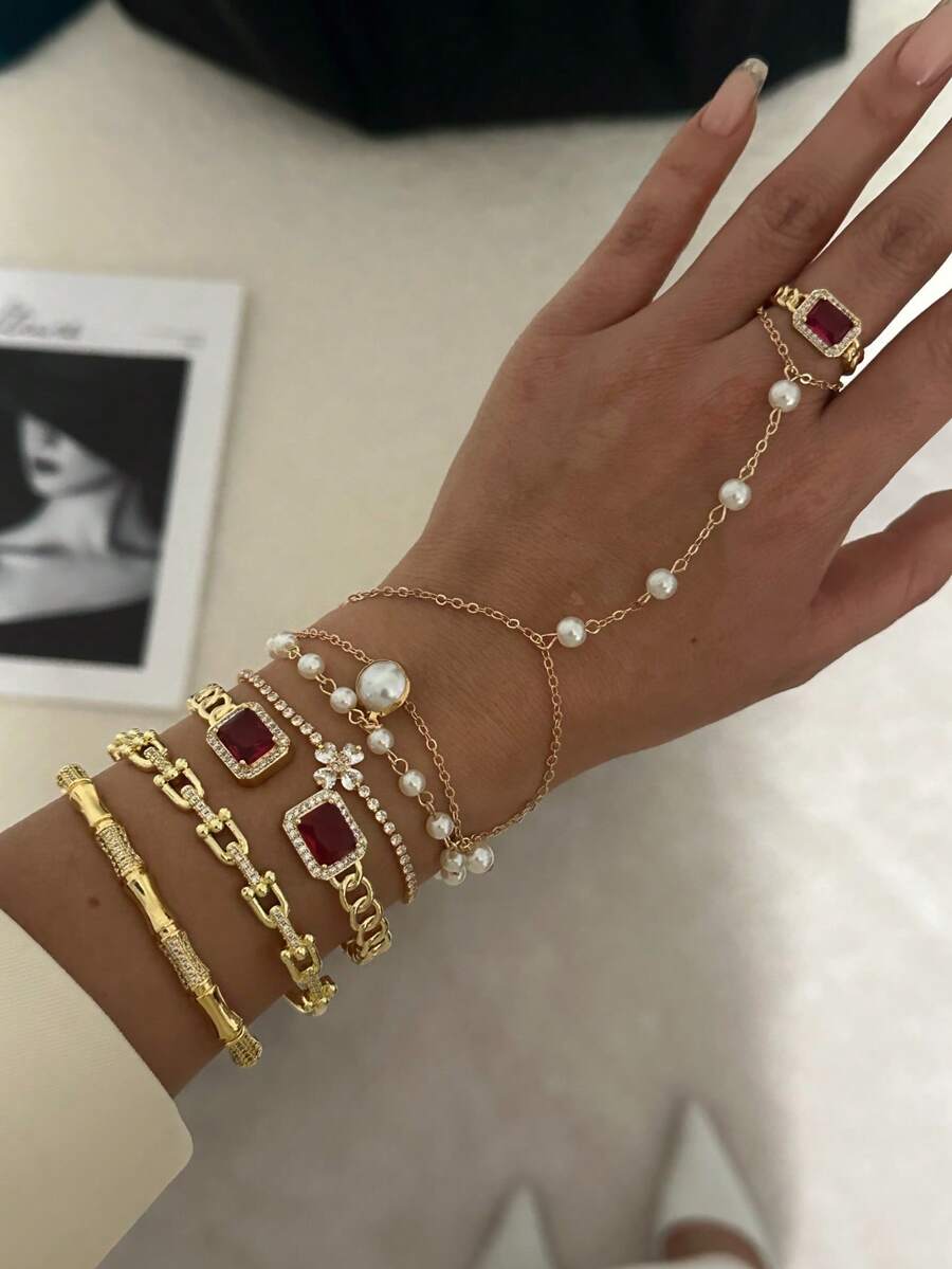 1件复古多层酒红色锆石珍珠手链，小众设计金属多层指链