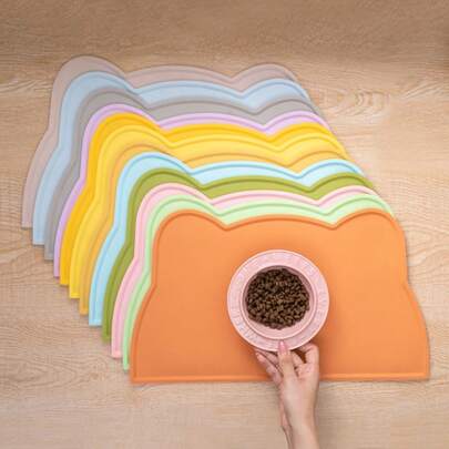1pc Cat/Dog Silicone Feeding Mat, Cat Shaped, Easy To Clean, Spill-Proof, Waterproof, Non-Slip, With Raised Edges To Protect Floors