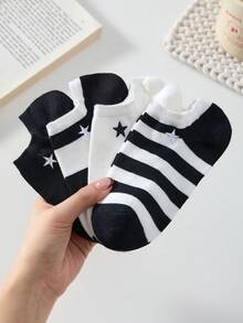 4 Pairs Women's White & Black Striped Minimalist Ankle Socks, Casual Short Socks, Suitable For All Seasons - Black and White - View 2