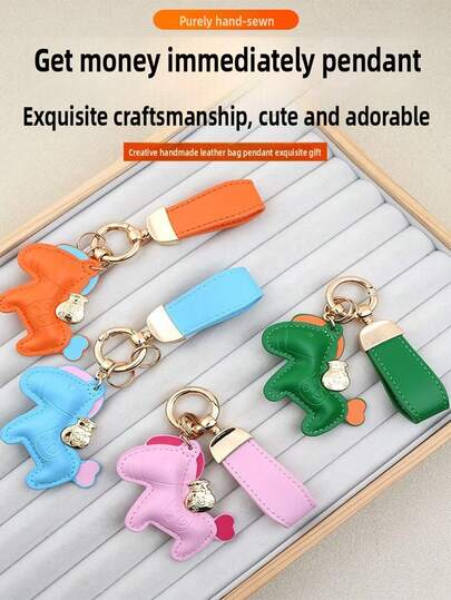 2026 Year Of The Horse Lucky Charm Luxury Horse-Shaped Keychain - Meaning "Wealth Is Coming", High-Quality Leather Couple Car Key Chain Cartoon Pendant, New Year Gift/Gift For Girlfriend/Wife/Partner, Birthday/Anniversary/Confession/Christmas/New Year Gift, Love Surprise Gift