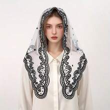 1 Lace Triangle Scarf - White Background Black Floral Embroidered Veil, Vintage Tulle Church Style Veil For Wedding, Outdoor Occasion, Machine Washable, Hair Trim Bandana, Wedding Accessories, Classic Elegance, Mature Aesthetics, Fine Embroidery, Non-Stretch Fabric, Formal Occasion, Delicate Embroidery, Dignified Fashion - 黑與白 - 查看 1