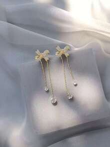 زوج من أقراط الأذن المرصعة بالشرابات والفيونكة الفاخرة، مناسبة للارتداء اليومي والمناسبات للنساء - ربطة القوس - مشاهدة 3