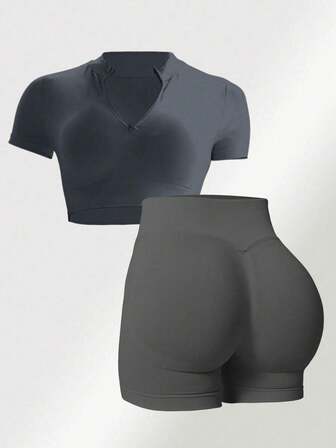 1. Women's Solid Color Short Sleeve Minimalist Top And Elastic Waist Sports Pants Set, Seamless Sports Shorts Set, Women's Fitness Set, Women's Sports Set, Women's Short Tight Pants Set