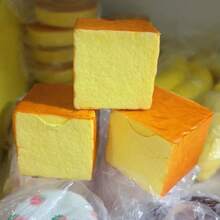 1个2026新款湿软厚吐司慢回弹玩具 - 逼真牛奶浸泡面包块，慢回弹减压玩具，诱人ASMR，适合感官游戏 - 完美礼物 - 生日礼物 - 男孩礼物 - 女孩礼物 - 复活节礼物 - 情人节礼物 - 彩色 - 查看 3