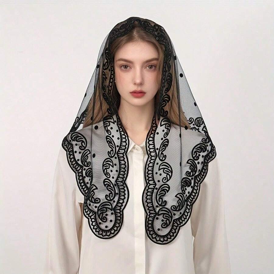 1 Lace Triangle Scarf - White Background Black Floral Embroidered Veil, Vintage Tulle Church Style Veil For Wedding, Outdoor Occasion, Machine Washable, Hair Trim Bandana, Wedding Accessories, Classic Elegance, Mature Aesthetics, Fine Embroidery, Non-Stretch Fabric, Formal Occasion, Delicate Embroidery, Dignified Fashion - màu đen - Xem 1