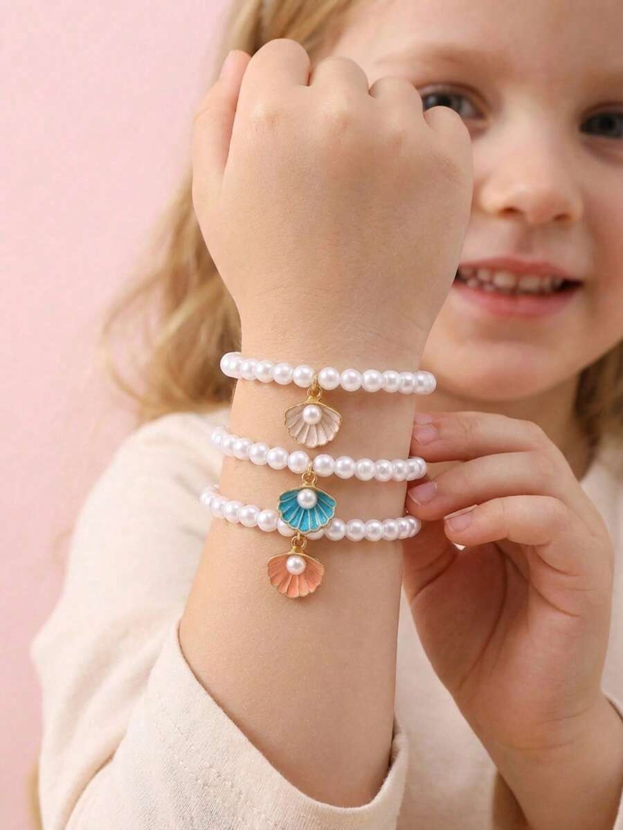 1件优雅白色仿珍珠手链，配合金贝壳吊坠，适合派对、约会等场合佩戴的珠宝配饰 - 白色 - 查看 1