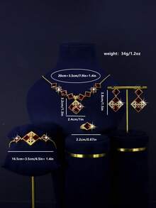 5pcs 18K Gold Plated Luxury Royal Style Square Geometric Tassel Design Bridal Wedding Jewelry Set, Handset White Cubic Zirconia, Including Necklace, Bracelet, Earrings, Ring, Suitable For Daily Wear And Wedding, Wedding Anniversary Gift - Square Geometric Bridal Set - View 3