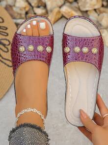 Giày sandal thời trang cỡ lớn dành cho nữ size 35-45, họa tiết da cá sấu màu đỏ tía, kiểu dáng thường ngày, hở mũi, đế xuồng, đế dày, thích hợp cho mùa hè. - Họa tiết cá sấu màu đỏ rượu vang - Xem 2