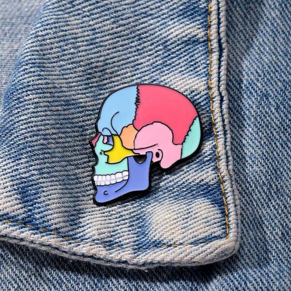 Colorful Skull Enamel Brooch Pin Fashion Decorative Brooches Ornaments Lapel Bag Badges Jewelry Gifts