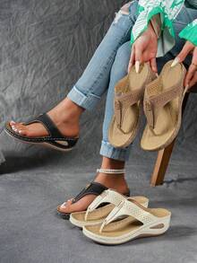 Women's Thick Sole Wedge Flip Flops, Casual Solid Color Soft Bottom Comfortable Outdoor Summer Beach Slippers In Black, Beige, Brown - Brown - View 2