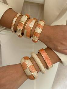 1pc Luxury Orange Textured Niche Design Metal Edged Stackable Bracelet For Women - Multicolor - View 2