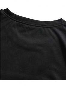 Men's Black T-Shirt With Golden Rhinestone Skull Print - Short Sleeves, Crew Neck, Casual Sports Design For Parties, Fitness And Casual Wear - màu đen - Xem 6