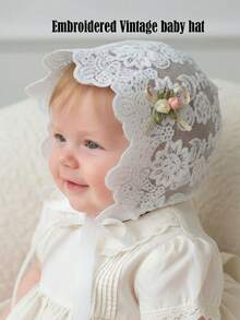 复古蕾丝刺绣婴儿帽，传家宝洗礼及摄影帽，0-3个月，3-10个月（米色/白色），男女通用摄影道具 - 1PC - 查看 14