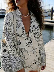 Women's Fashion Casual Beach Vacation Style Mermaid & Star Pattern V-Neck Tassel Shirt And Star Pattern Shorts 2-Piece Set, Spring/Summer - Black and White - View 1