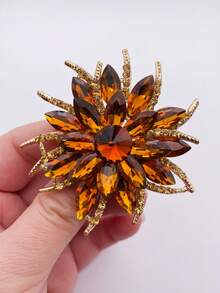 Elegant, Fashionable, High-End, Diamond-Encrusted Large Crystal Flower Brooch Everyday Versatile Clothing Accessories - Sunflower Brooch - View 15