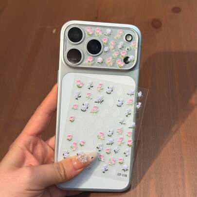 ملصق زهرة التوليب + فيلم واقي لكاميرا الخلفية عالية الدقة متوافق مع Apple 17Promax/17Pro، عبوة واحدة، متوافق مع حماية كاميرا الخلفية 17Pro قابل للتطبيق على الدرع اليومي، المكتب، المنزل الدرع اليومي المكتب المنزل واقي العدسة غطاء كاميرا الهاتف مقاوم للماء ومضاد للصدمات ومقاوم للخدش