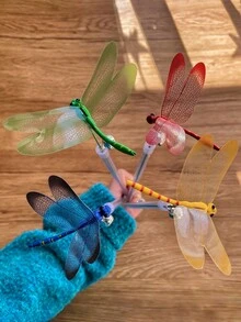 1pc Random Color Retractable Cat Teaser Wand Toy, Spring Butterfly Design, Entertaining Cat Scratching Supplies