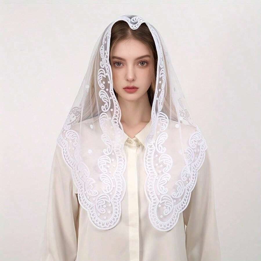1 Lace Triangle Scarf - White Background Black Floral Embroidered Veil, Vintage Tulle Church Style Veil For Wedding, Outdoor Occasion, Machine Washable, Hair Trim Bandana, Wedding Accessories, Classic Elegance, Mature Aesthetics, Fine Embroidery, Non-Stretch Fabric, Formal Occasion, Delicate Embroidery, Dignified Fashion - trắng - Xem 1