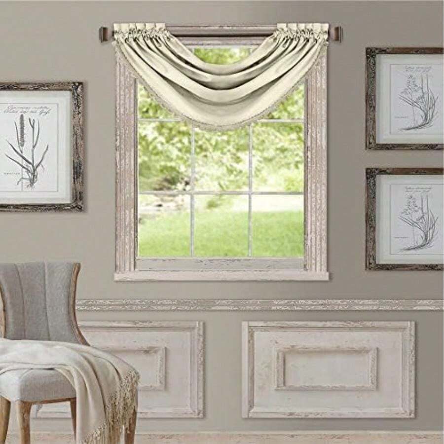 Curtains - Multicolor - View 1