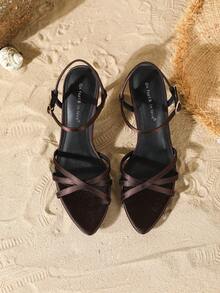 On feet& in love Giày sandal cao gót mũi nhọn, quai mảnh, kiểu dáng thanh lịch dành cho nữ, phù hợp với váy, đám cưới và trang phục mùa xuân hè. - màu nâu - Xem 7