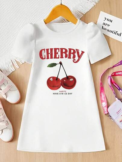 少女休闲樱桃印花泡泡袖短袖宽松连衣裙，适合日常穿着和通勤，夏季