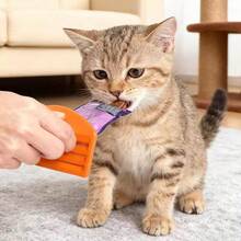 1pc Pet Food Squeezer Food Squeezing Tool Pet Food Dispenser 3 Thickness Portable Efficiently Extracts Food From Bags Tool Pet Feeder Tool