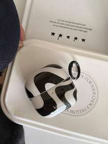 Asymmetrical Striped Protective Case For Huawei FreeClip2, Buds3 Pro/2, Freebuds7i, Anti-Drop Soft Shell For Buds4/4e/SE2, Buds4i/5i/Pro3 - Black and White - View 2