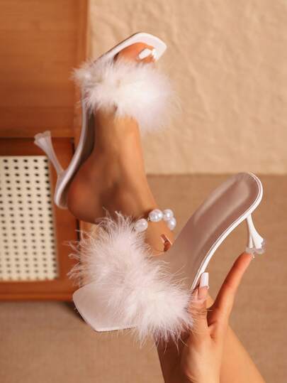 1 Pair Fluffy Feather Embellished Fashionable Luxury Sexy White High Heel Shoes For Teenage Girls, Comfortable Lightweight Versatile Dress Sandals, Cute And Charming High Heels Suitable For Girl's Summer Outdoor, Party, Prom, Vacation, School And Casual Wear, Gift