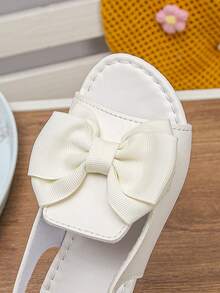 1 Pair Girls' Spring & Summer New Bowknot Rhinestone Soft Sole Open Toe Princess Flat Sandals, Children's Versatile Anti-Slip Roman Shoes Suitable For Travel, Vacation And School Wear - White - View 6