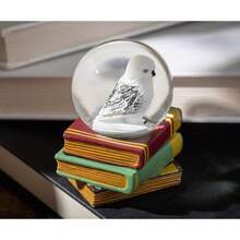 3英寸银色水牛哈利波特海德薇猫头鹰迷你雪球，带旋转白色雪花 | 收藏品展示 | 高3英寸 - 彩色 - 查看 4